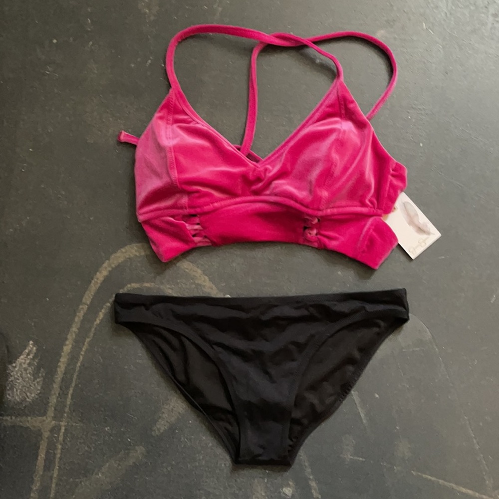 NWT Pink Velvet Top & Black Bottom Bikini Set Sz M